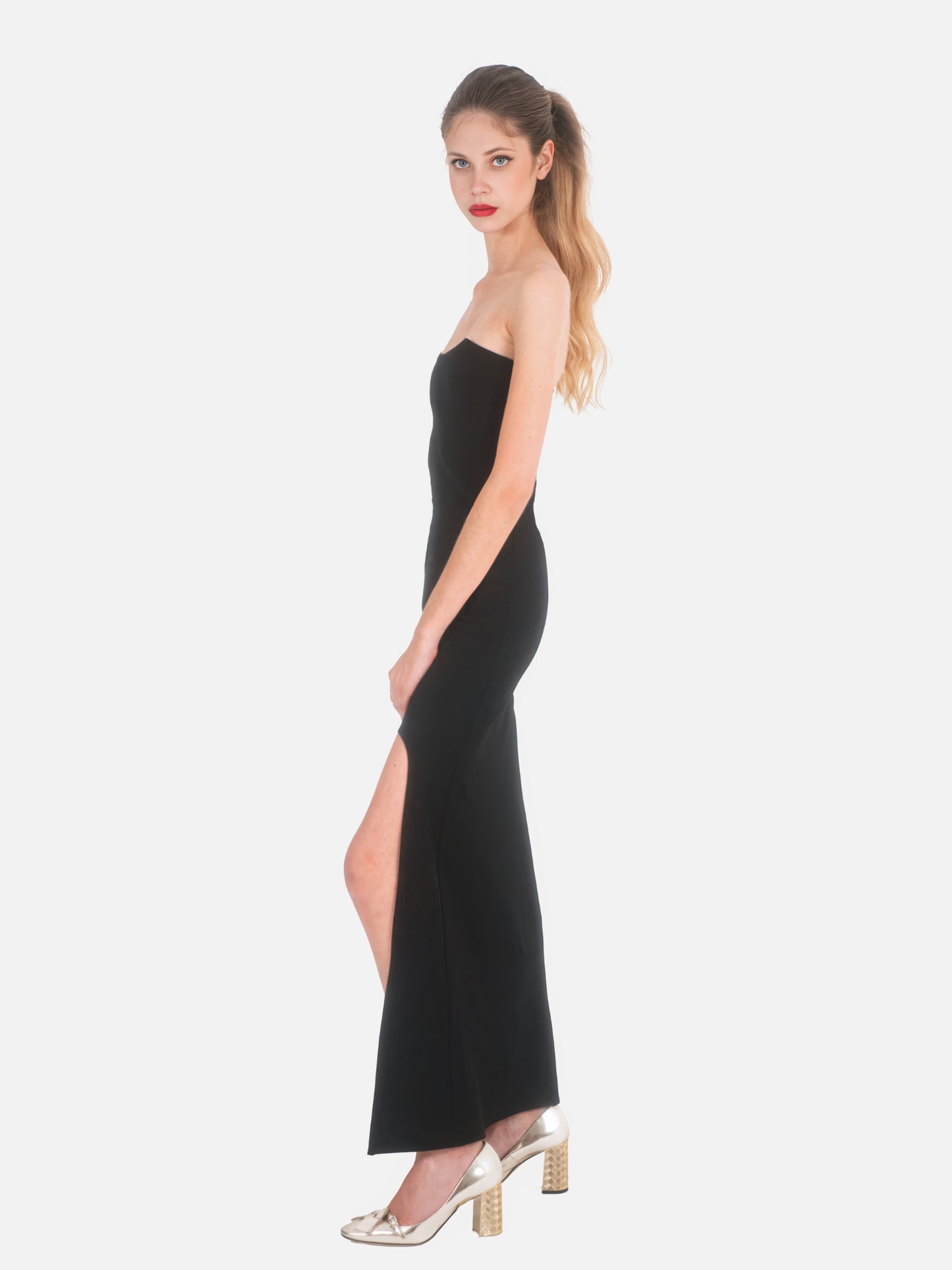 Sculpted Black